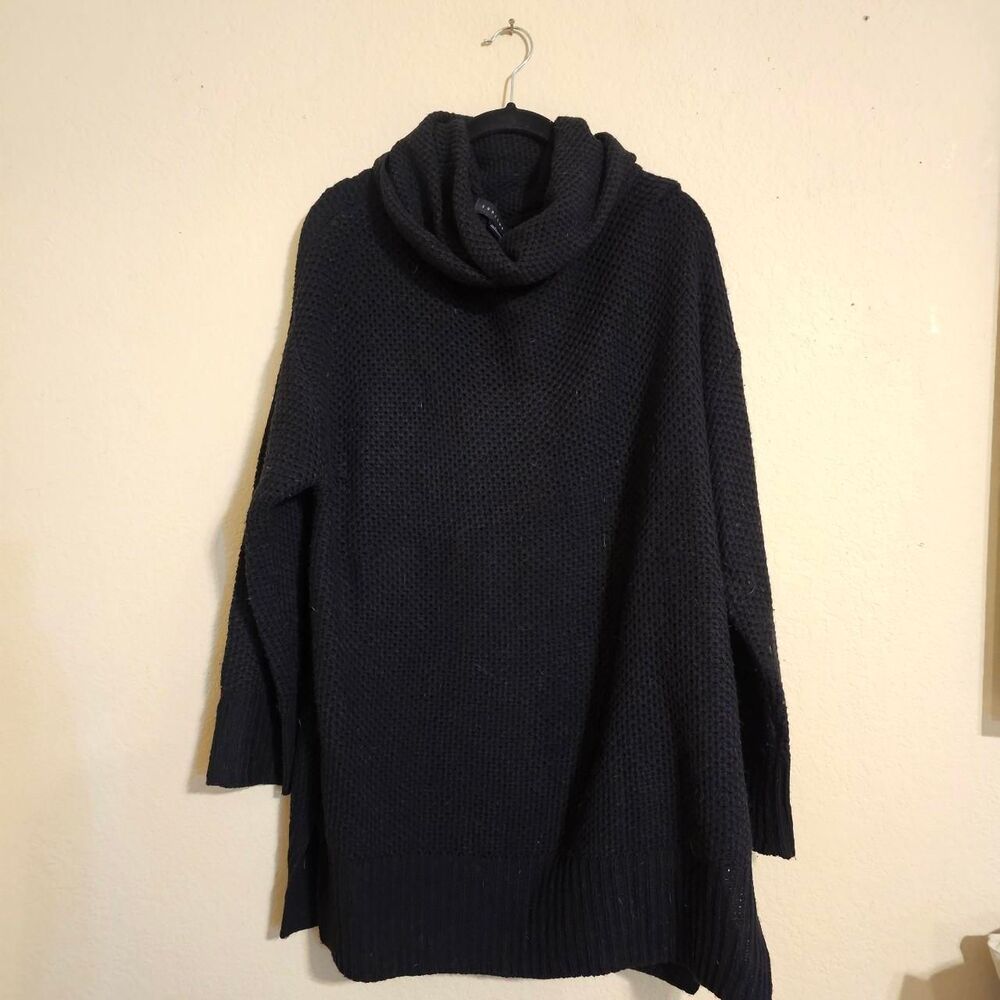 Sanctuary Women's Black and Navy Jumper